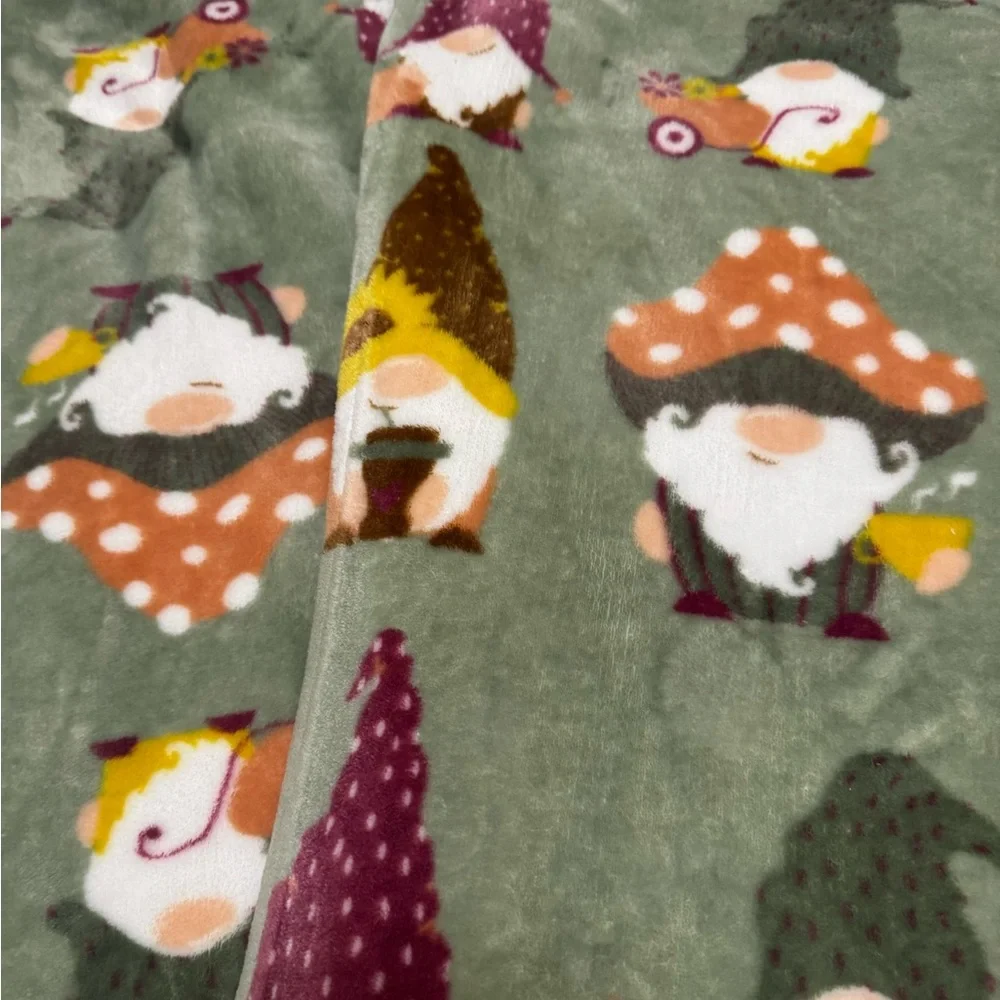 Gnome Patterned Blanket Fall Throw Blanket Leaf Blanket Fall Blanket